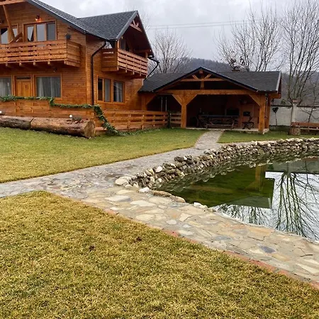 Lodge La *
